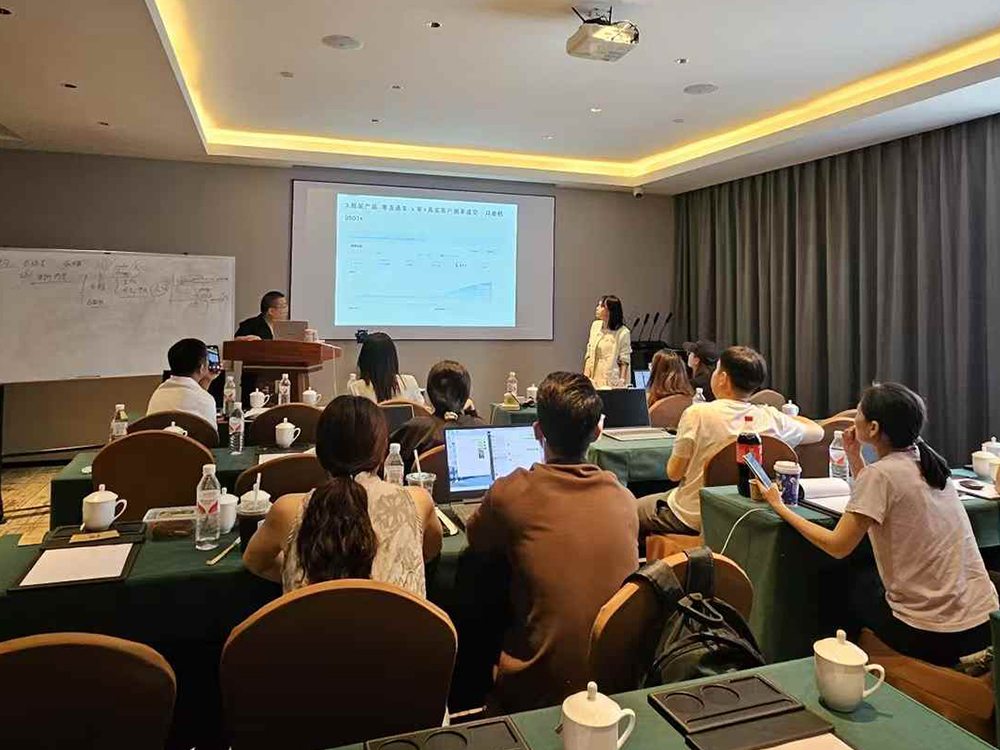 銷(xiāo)售培訓(xùn)，強(qiáng)化專(zhuān)業(yè)服務(wù)